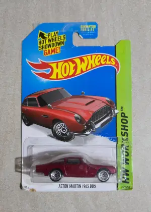 Hot Wheels Aston Martin 1963 DB5
