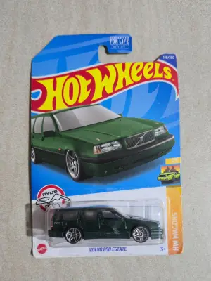 Hot Wheels Volvo 850 Estate