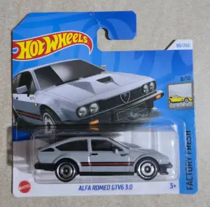Hot Wheels Alfa Romeo GTV6 3.0