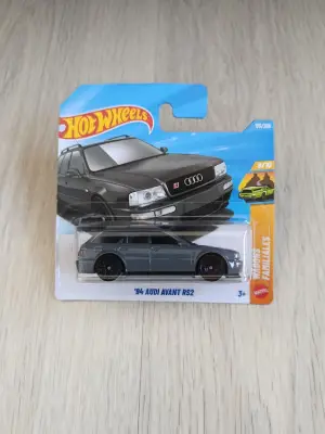 Hot Wheels Audi Avant RS2