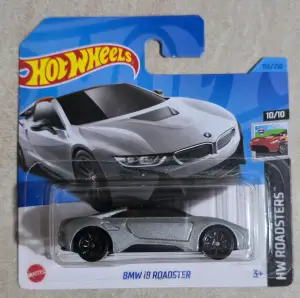 Hot Wheels BMW i8 Roadster