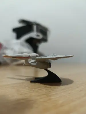 Hot Wheels U.S.S. Enterprise NCC-1701 1:64 - Minigaraža