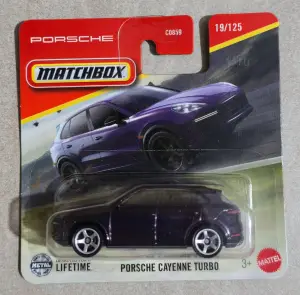 Matchbox Porsche Cayenne Turbo
