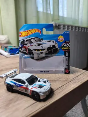 Hot Wheels BMW M4 GT3