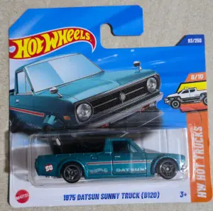 Hot Wheels 1975 Datsun Sunny Truck (B120)