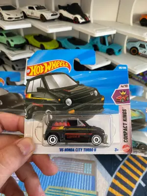 Hot Wheels 85’ Honda city turbo II 1:64 - Minigaraža