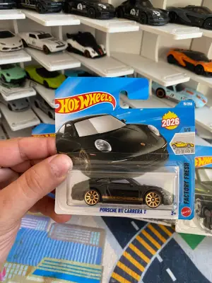 Hot Wheels Porsche 911 carrera 1:64 - Minigaraža