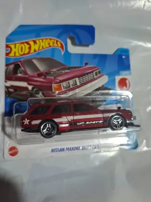 Hot Wheels Nissan Maxima Drift Car