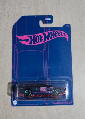 Hot Wheels Nissan Skyline 2000 GT-R