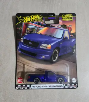 Hot Wheels '99 Ford F-150 SVT Lightning