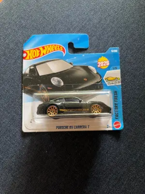Hot Wheels PORSCHE 911 CARRERA T
