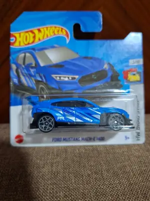 Hot Wheels Ford Mustang MACH-E 1400