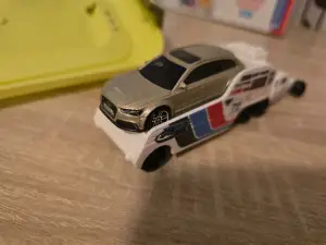 AutoArt Audi RS6 Avant,Porsche...