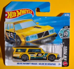 Hot Wheels VOLVO 240 DRIFT WAGON
