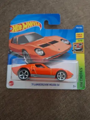 Hot Wheels Lamborghini Miura SV