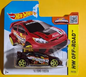 Hot Wheels '12 FORD FIESTA