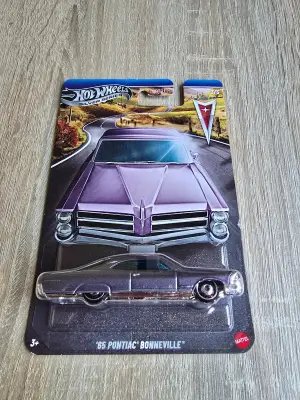 Hot Wheels 65 PONTIAC BONNEVILLE