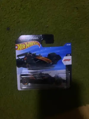 AutoArt McLaren formula f1