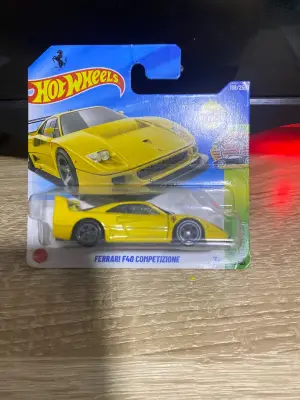 AutoArt Ferrari f40 competizione 