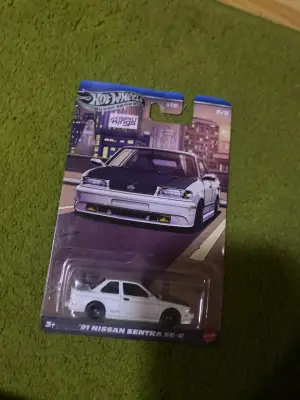 AutoArt Nissan Sentra se r