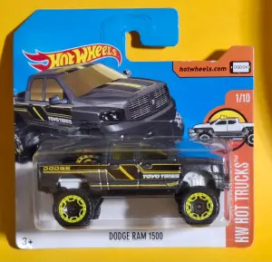 Hot Wheels DODGE RAM 1500 1:64 - Minigaraža