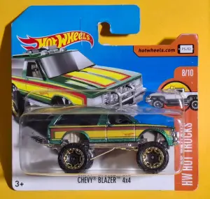 Hot Wheels CHEVY BLAZER 4X4 1:64 - Minigaraža