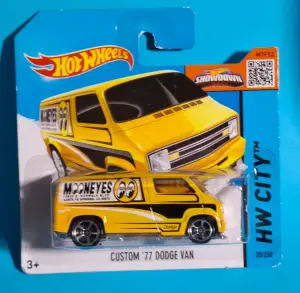 Hot Wheels CUSTOM '77 DODGE VAN
