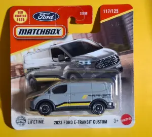 Matchbox 2023 FORD E-TRANSIT CUSTOM 