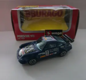 Bburago Porsche 911