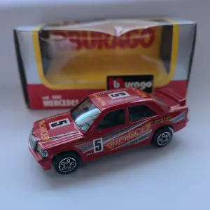 Bburago Mercedes-Benz 190 E