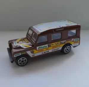 Bburago Land Rover Raid