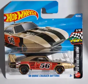 Hot Wheels '69 DODGE CHARGER DAYTONA 
