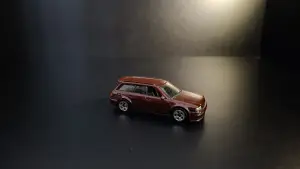 Hot Wheels 94 Audi Avant RS2