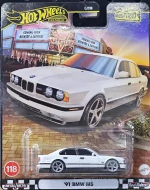 Hot Wheels '91 BMW M5 1:64 - Minigaraža