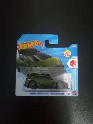 AutoArt Toyota Prius Custom/Personnalise 1:64 - Minigaraža