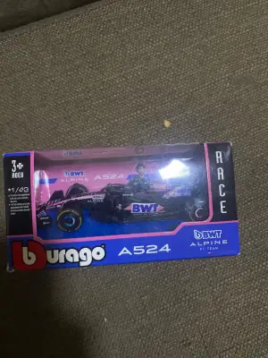 AutoArt Alpine f1 1:64 - Minigaraža